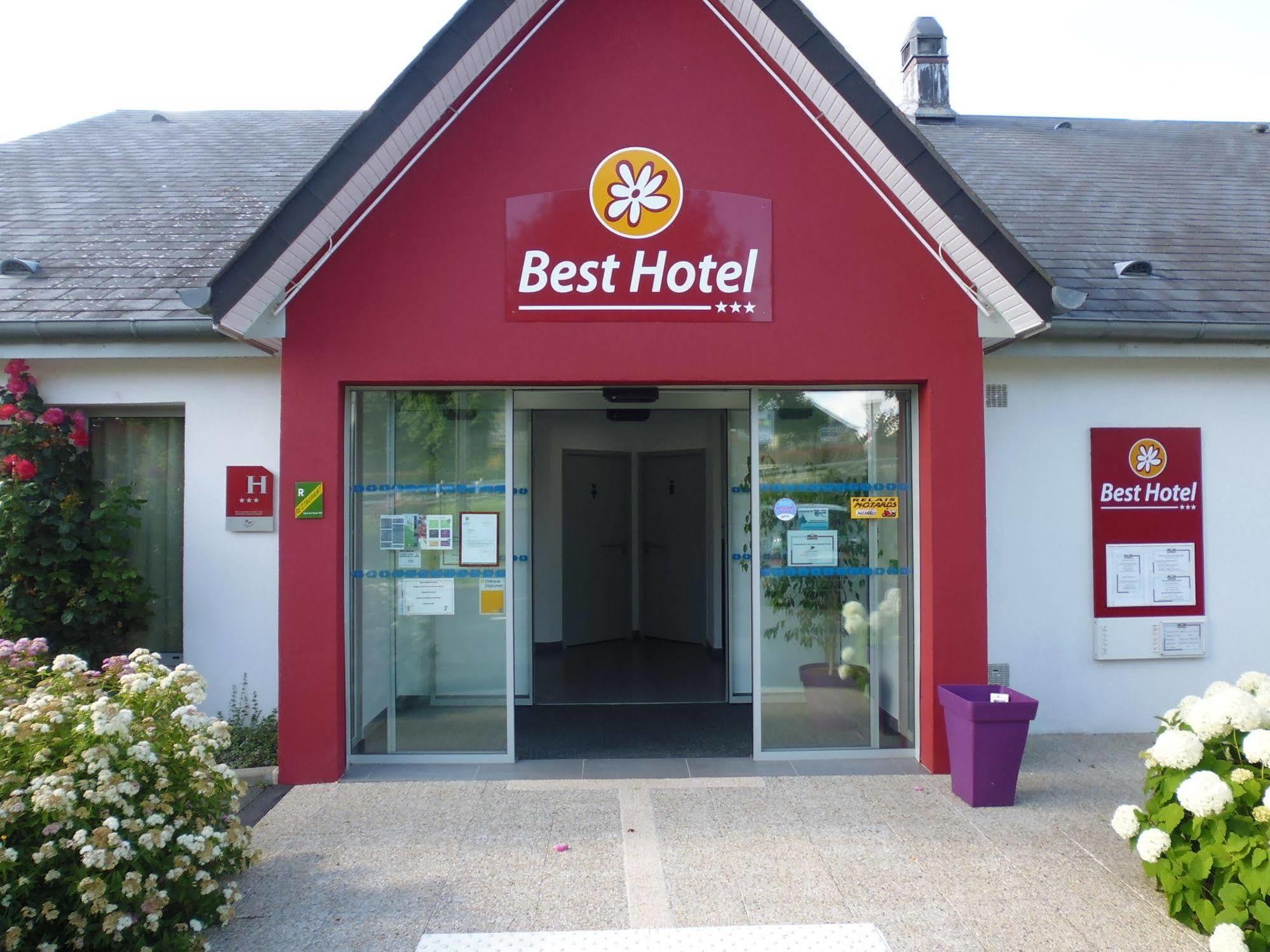 Brit Hotel Mayenne Buitenkant foto